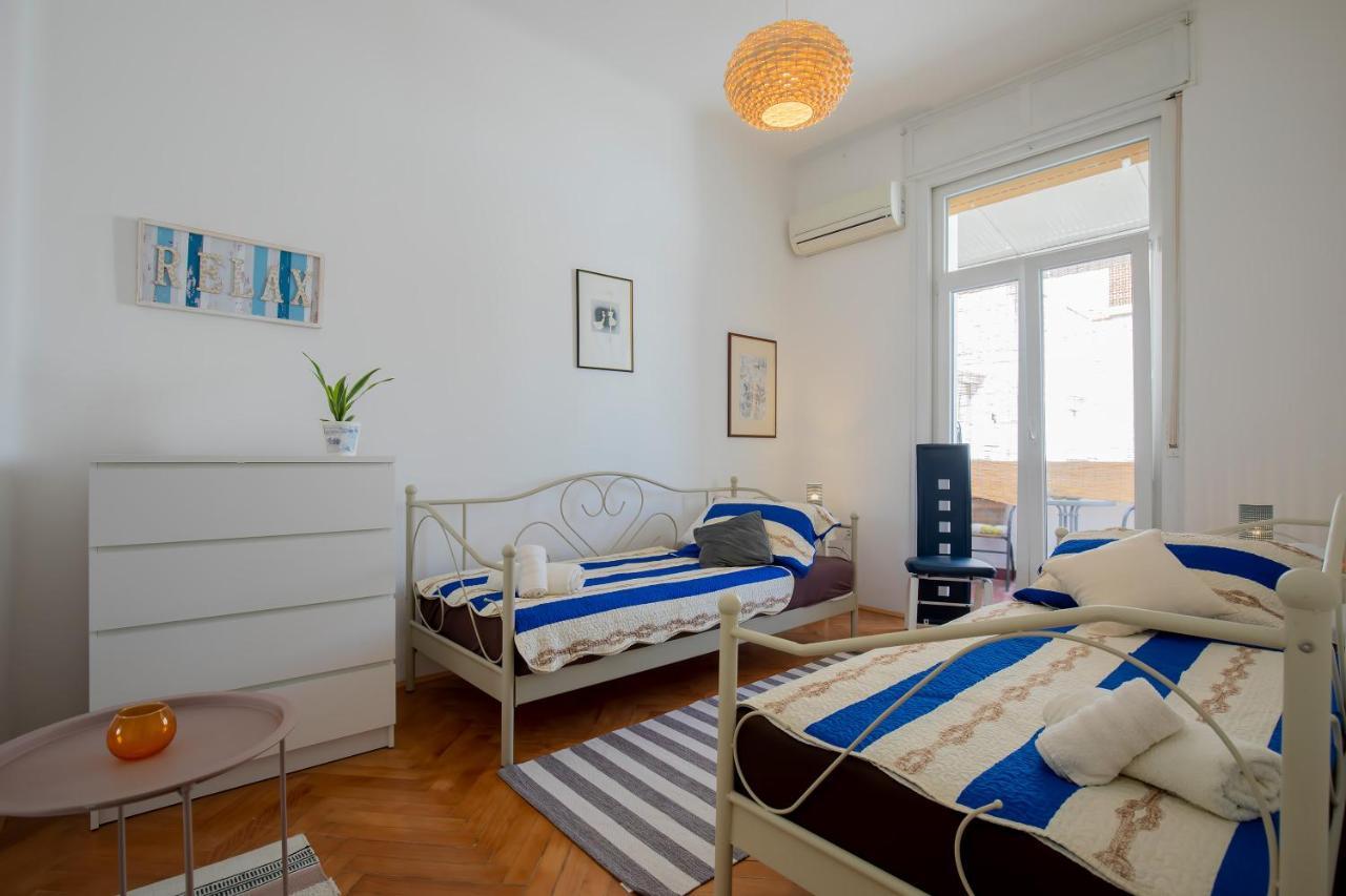 Amphitheater Apartment Пула Экстерьер фото